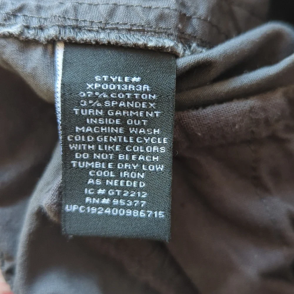 Social Standard By Sanctuary Dark Blue Grey Cargo Capris, Women's Small - Picture 7 of 7